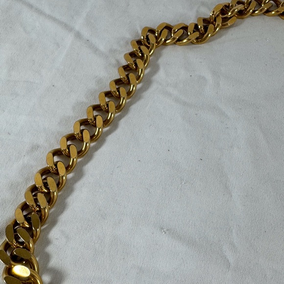 CHANEL 94 A Gold Plated Vintage Chain Link Charm CC Logo Women's Belt - Picture 5 of 15
